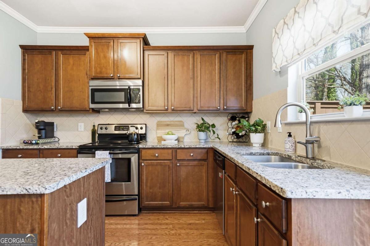 1649 Liberty Parkway NW Atlanta GA 30318