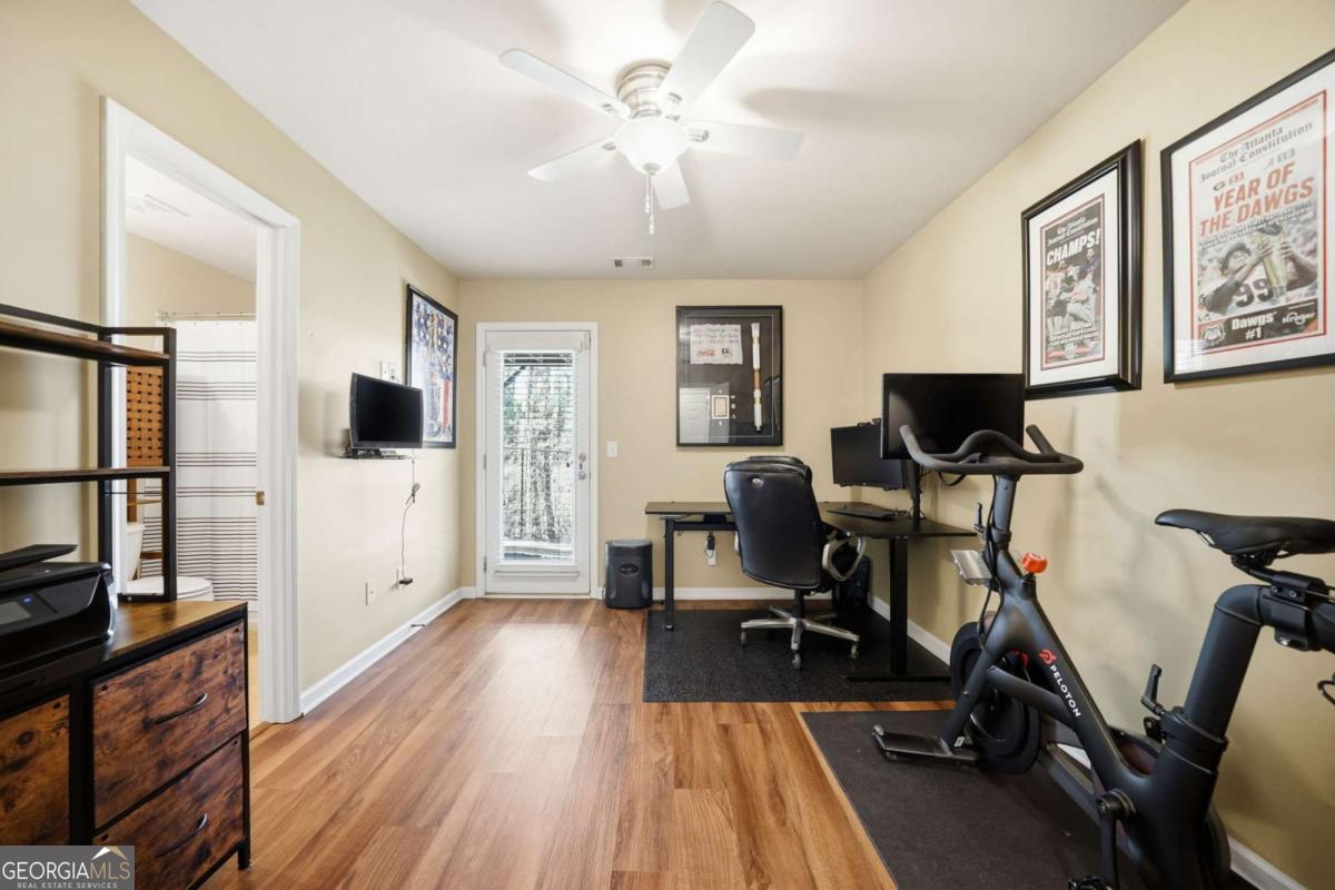 1649 Liberty Parkway NW Atlanta GA 30318
