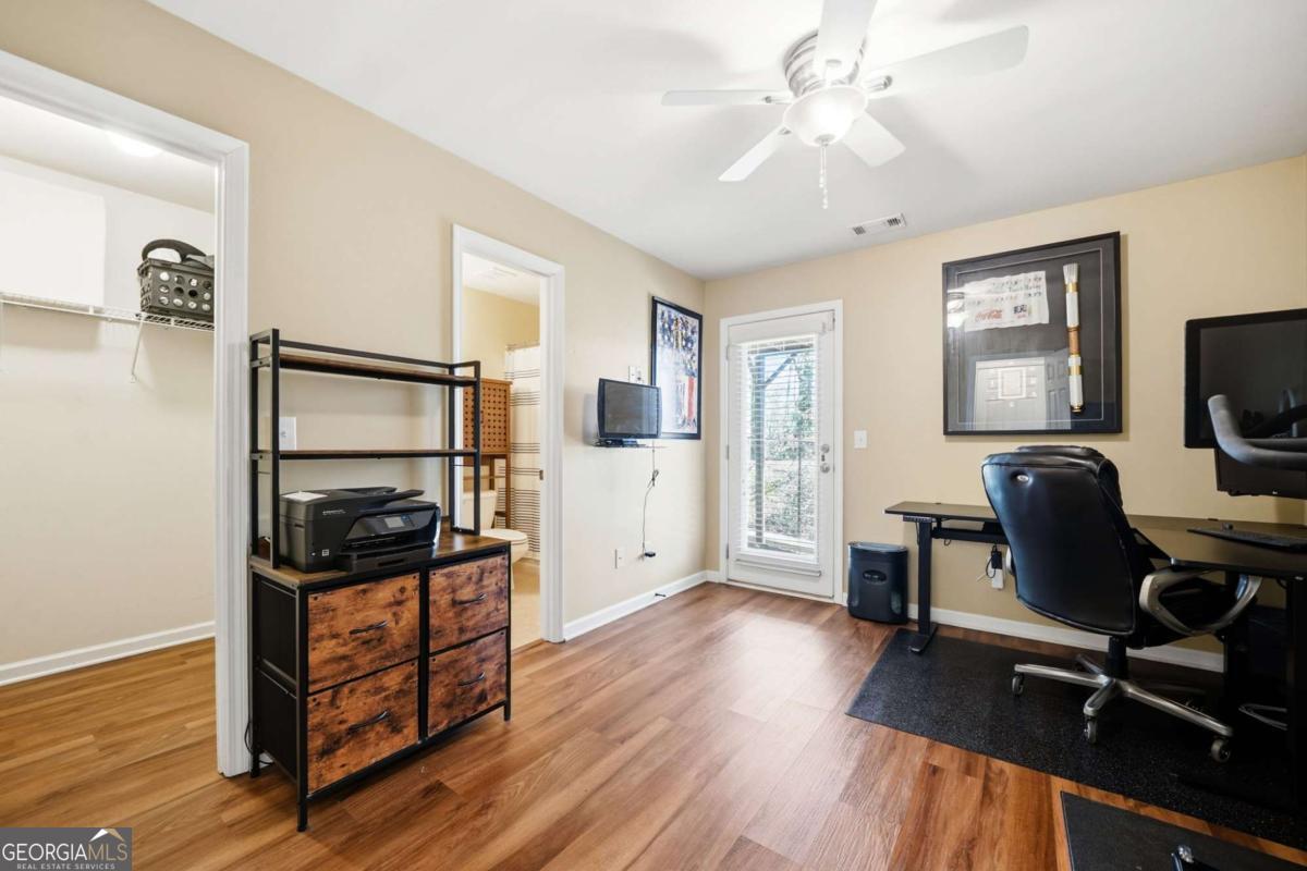 1649 Liberty Parkway NW Atlanta GA 30318