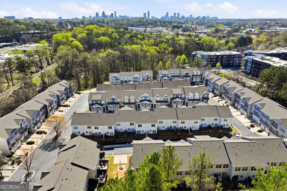 1649 Liberty Parkway NW Atlanta GA 30318
