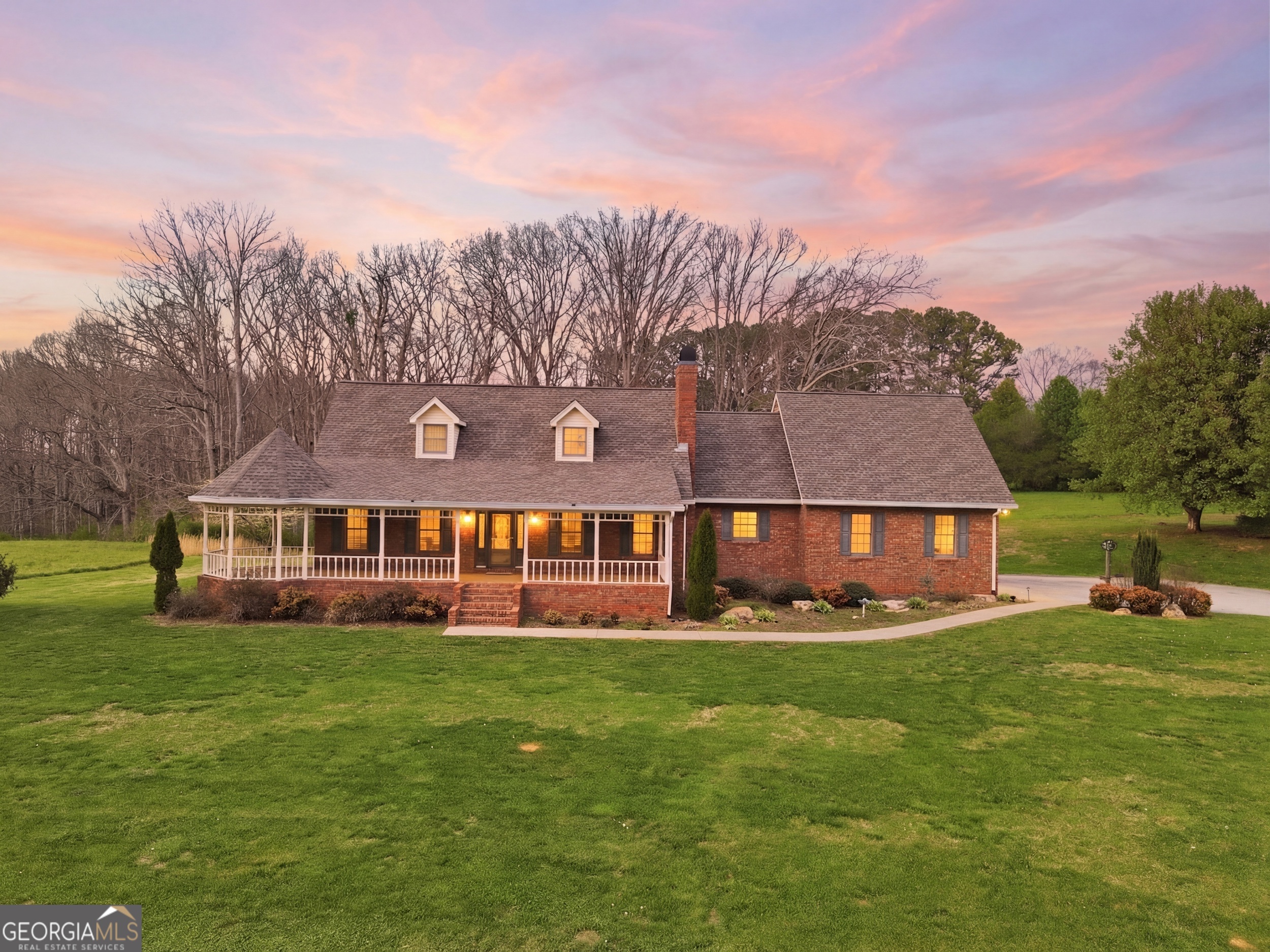 5446 Murphy Highway Blairsville GA 30512