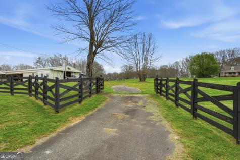 5446 Murphy Highway Blairsville GA 30512