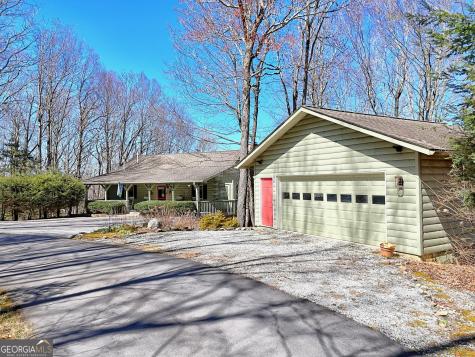 437 Highpoint Drive Scaly Mountain NC 28775