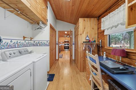437 Highpoint Drive Scaly Mountain NC 28775