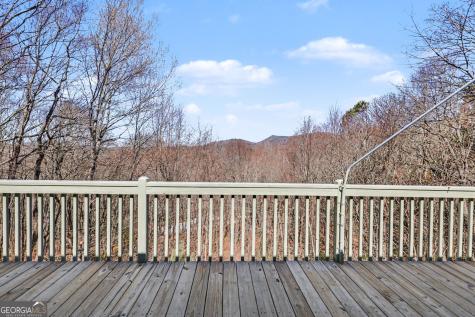 437 Highpoint Drive Scaly Mountain NC 28775