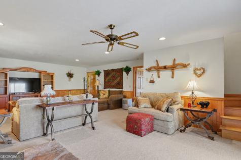 437 Highpoint Drive Scaly Mountain NC 28775