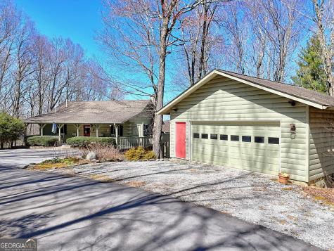 437 Highpoint Drive Scaly Mountain NC 28775