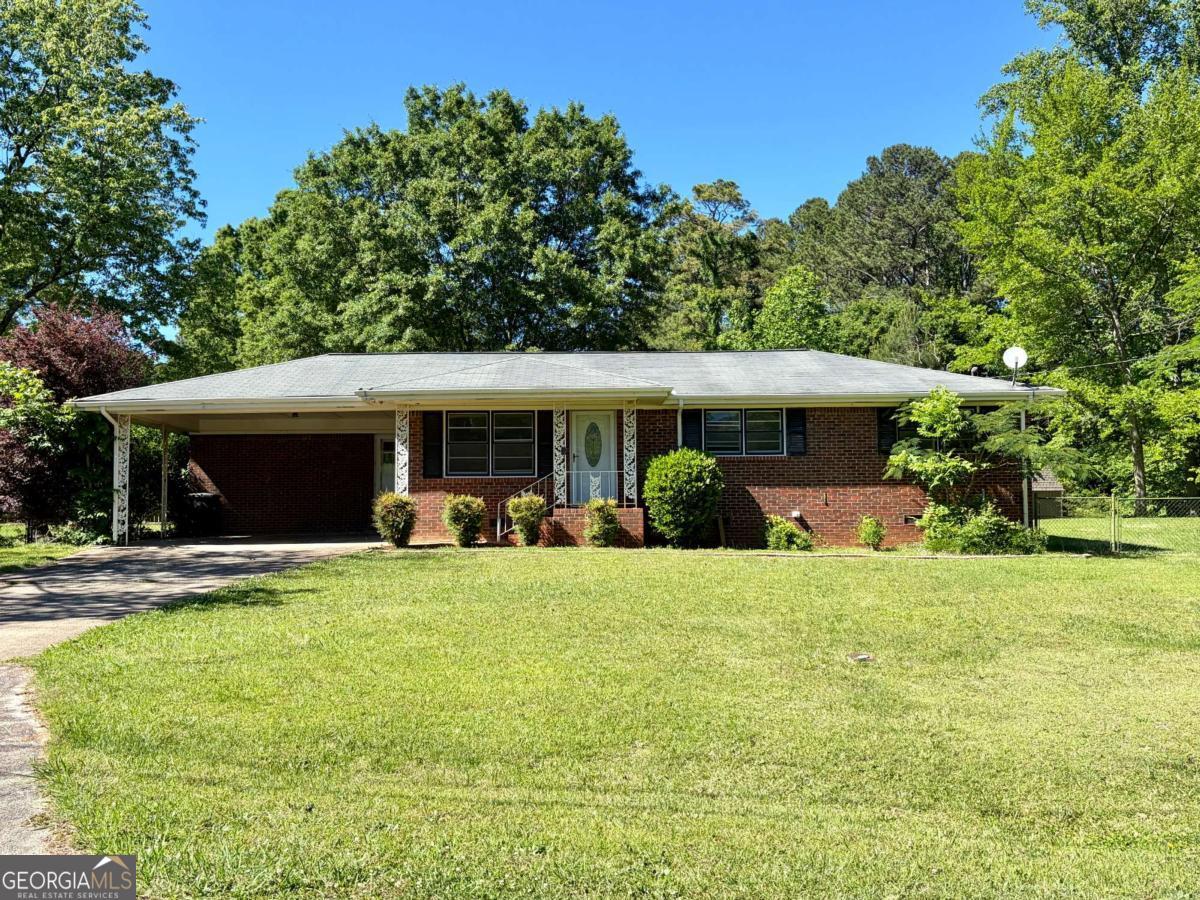 Powder Springs GA, 3950 Hubert Drive