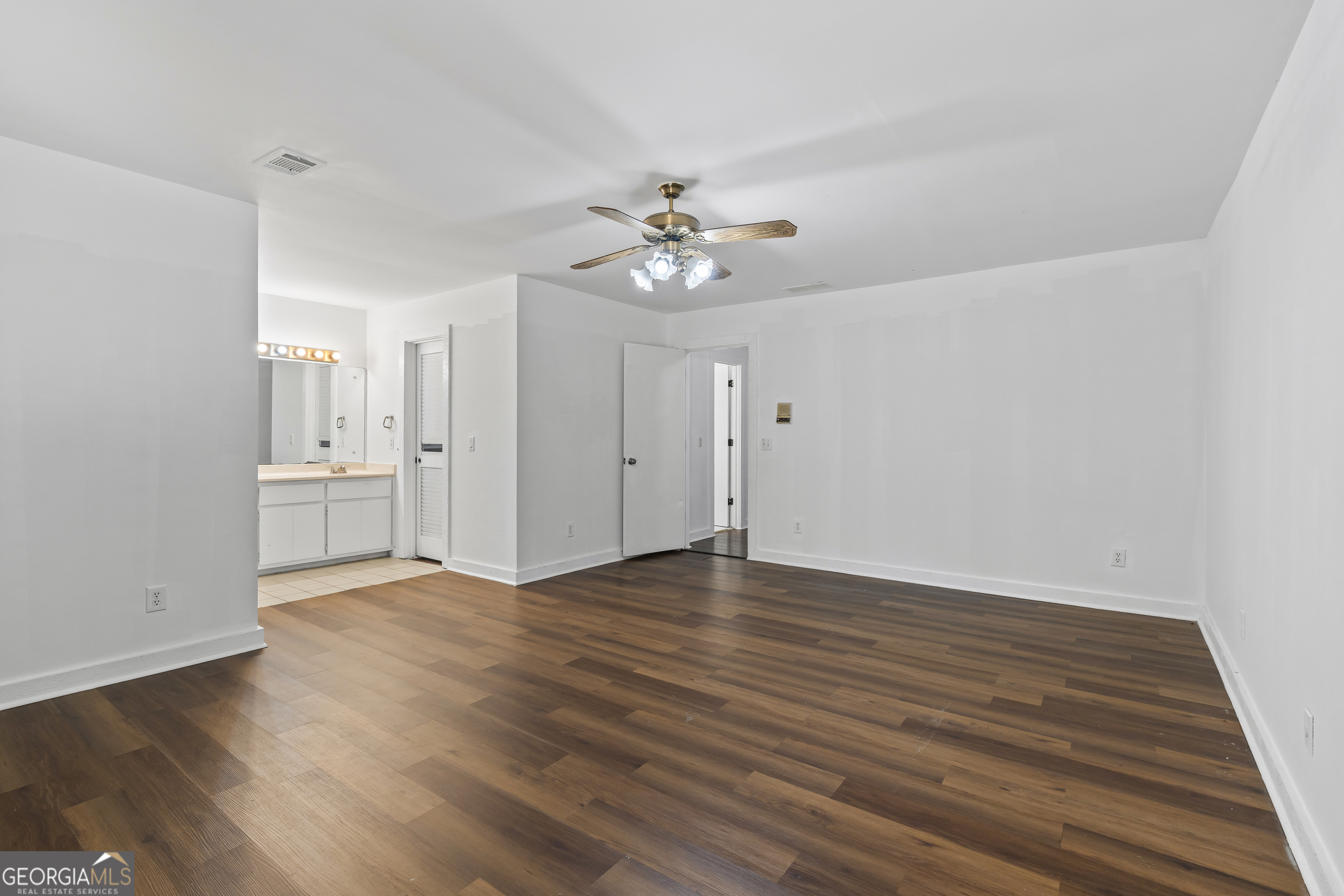 5132 Winterberry Drive Stone Mountain GA 30088