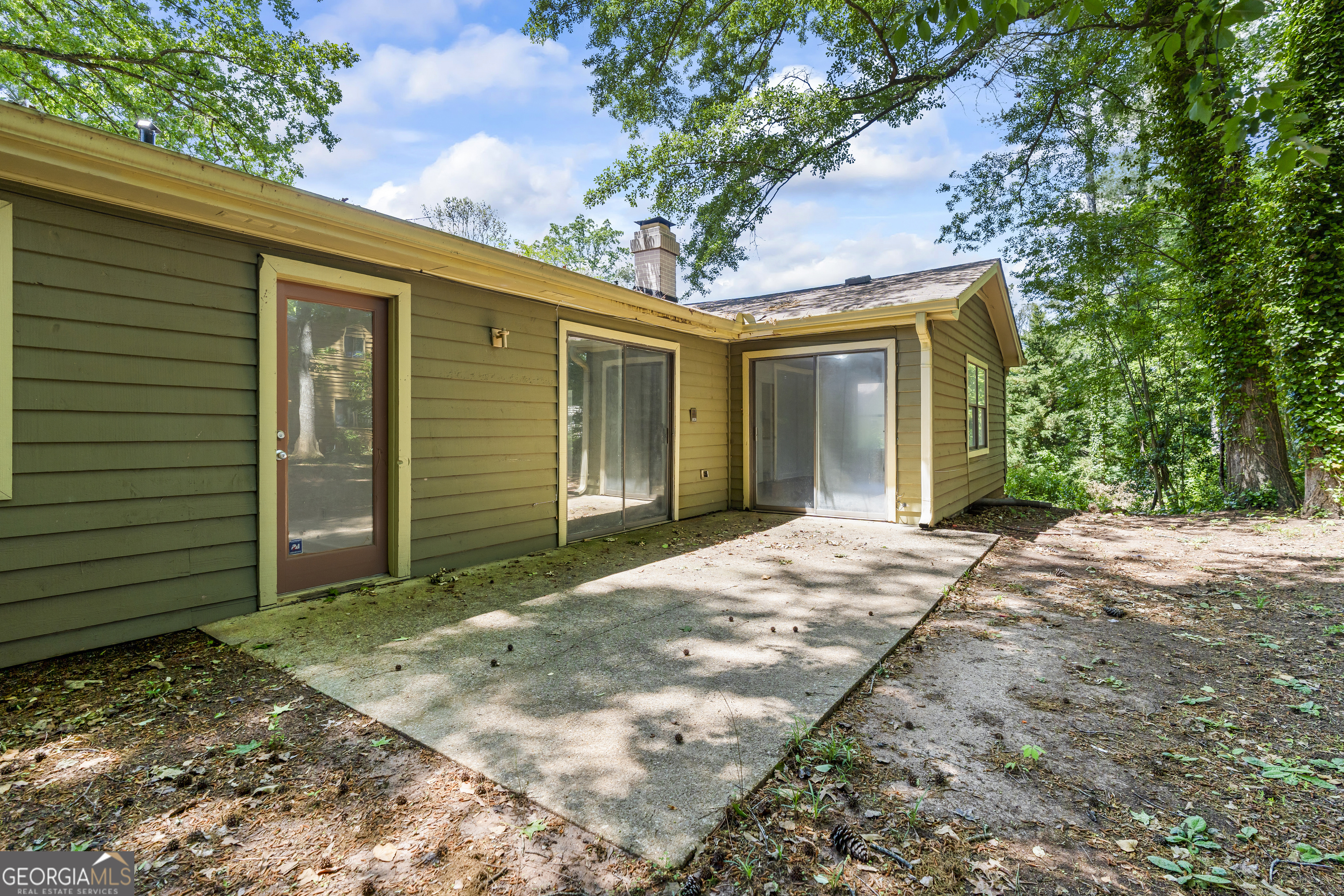 5132 Winterberry Drive Stone Mountain GA 30088