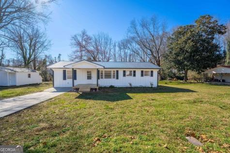 298 Faulkner Street Cleveland GA 30528