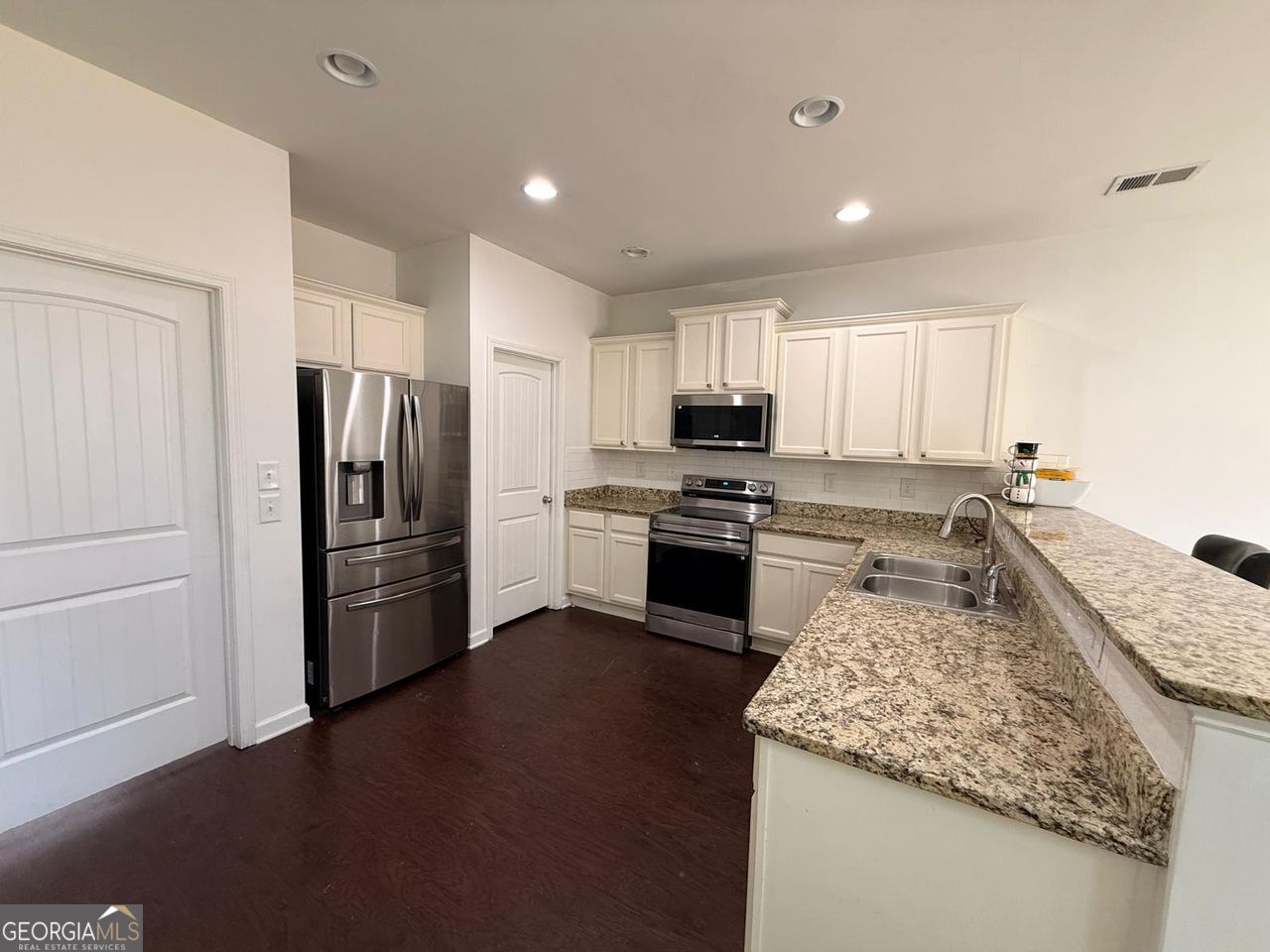 2450 Oakleaf Circle Lithonia GA 30058