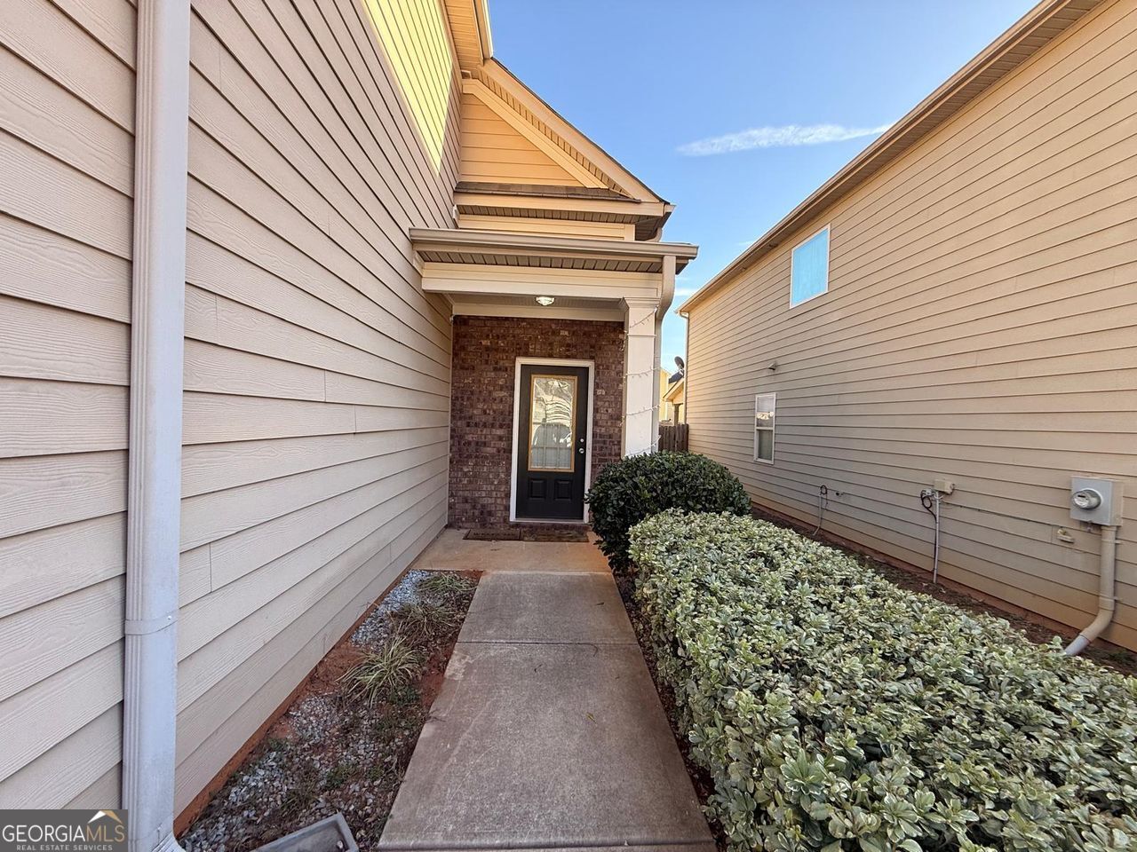 2450 Oakleaf Circle Lithonia GA 30058