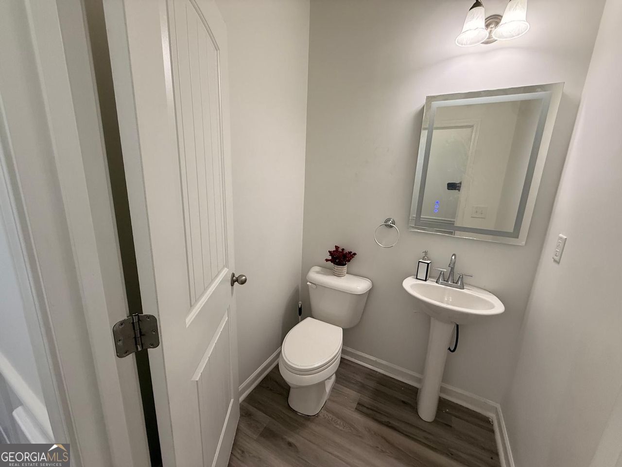 2450 Oakleaf Circle Lithonia GA 30058