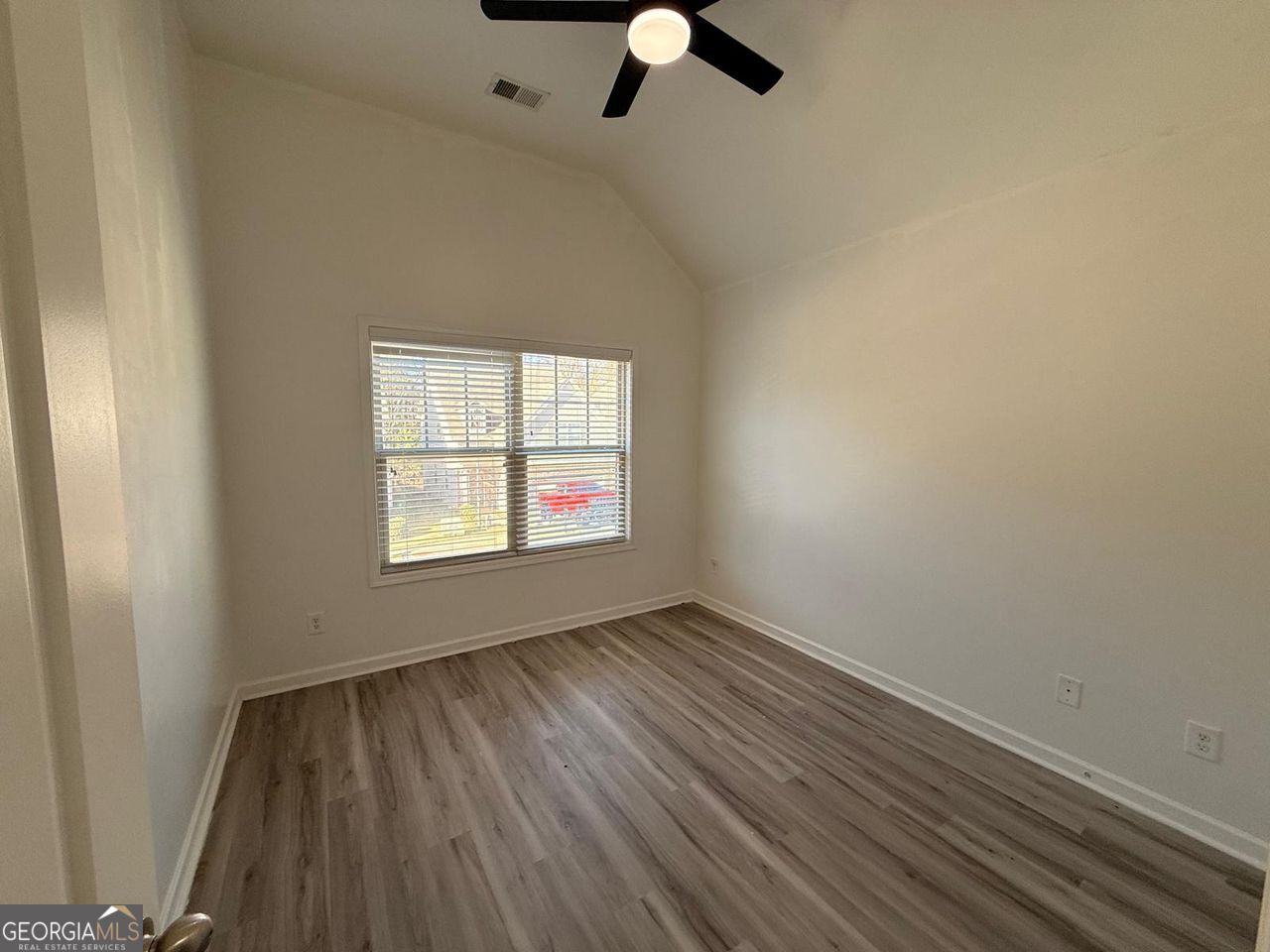 2450 Oakleaf Circle Lithonia GA 30058