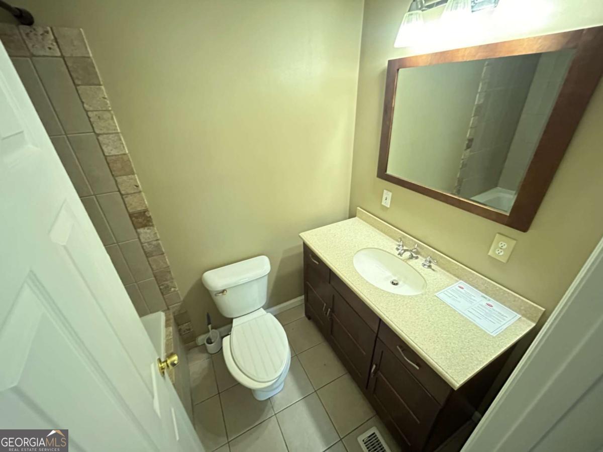 26 The Trail SE Lindale GA 30147