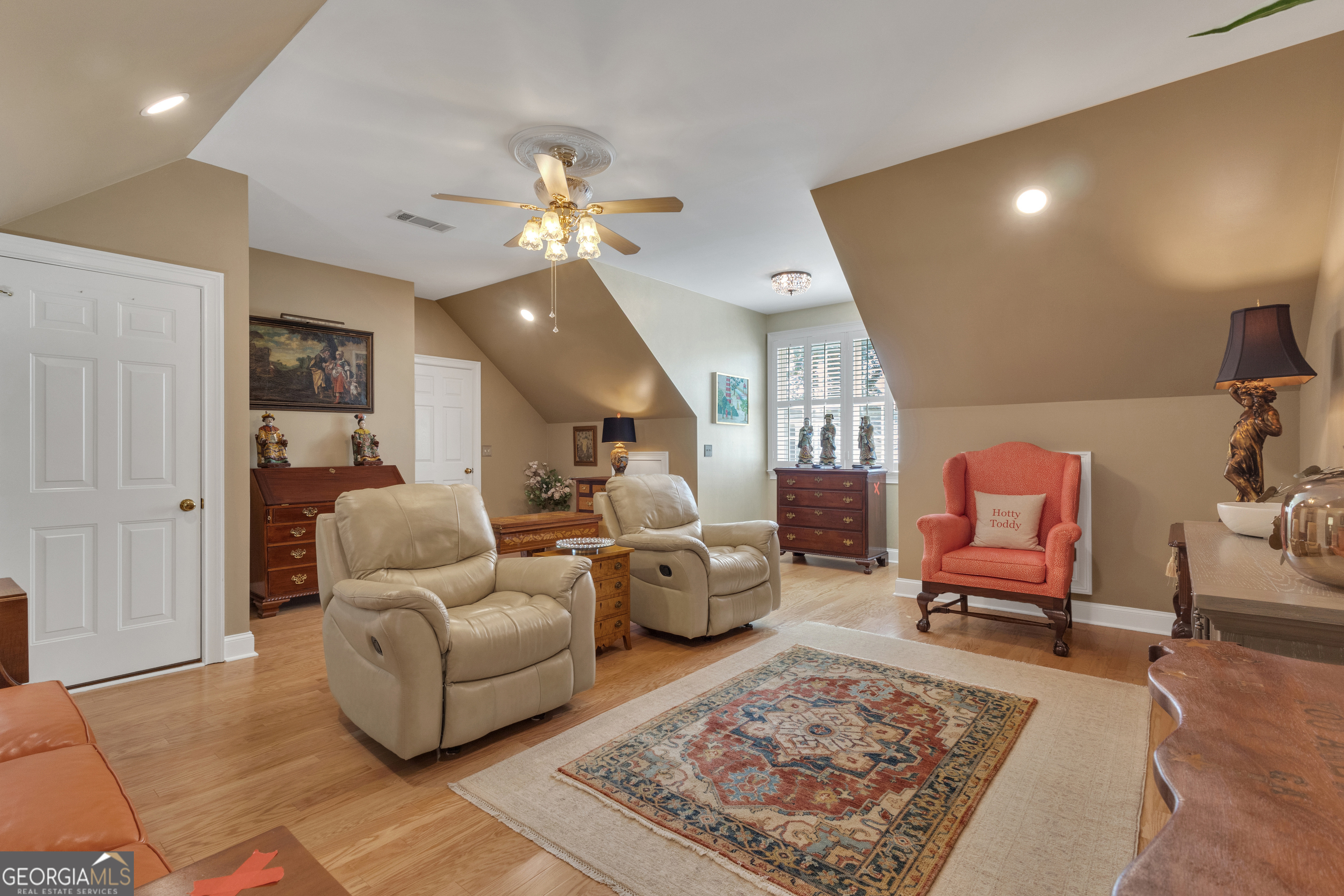 33 Village Lane Newnan GA 30265