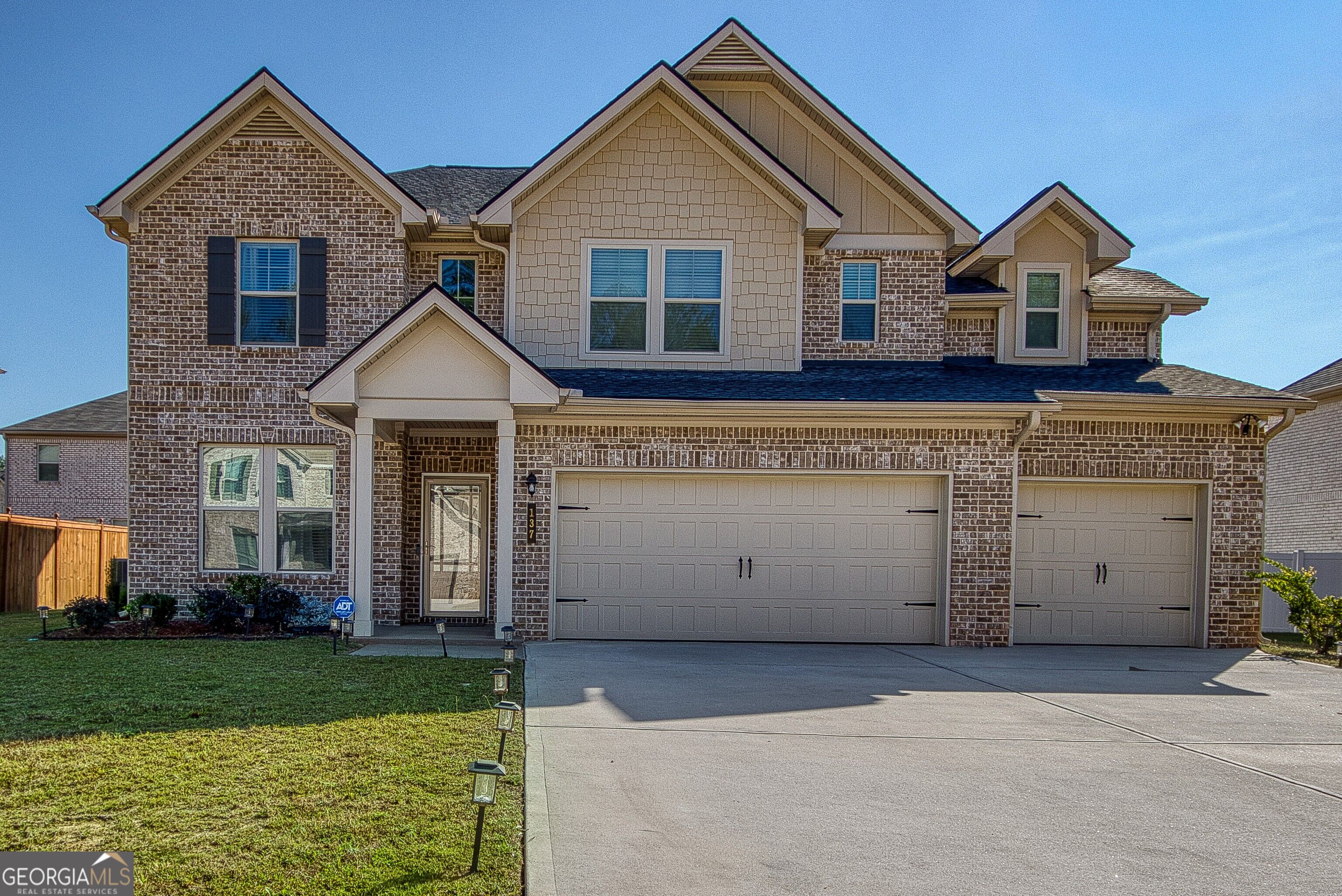 137 Cabin Way Hampton GA 30228