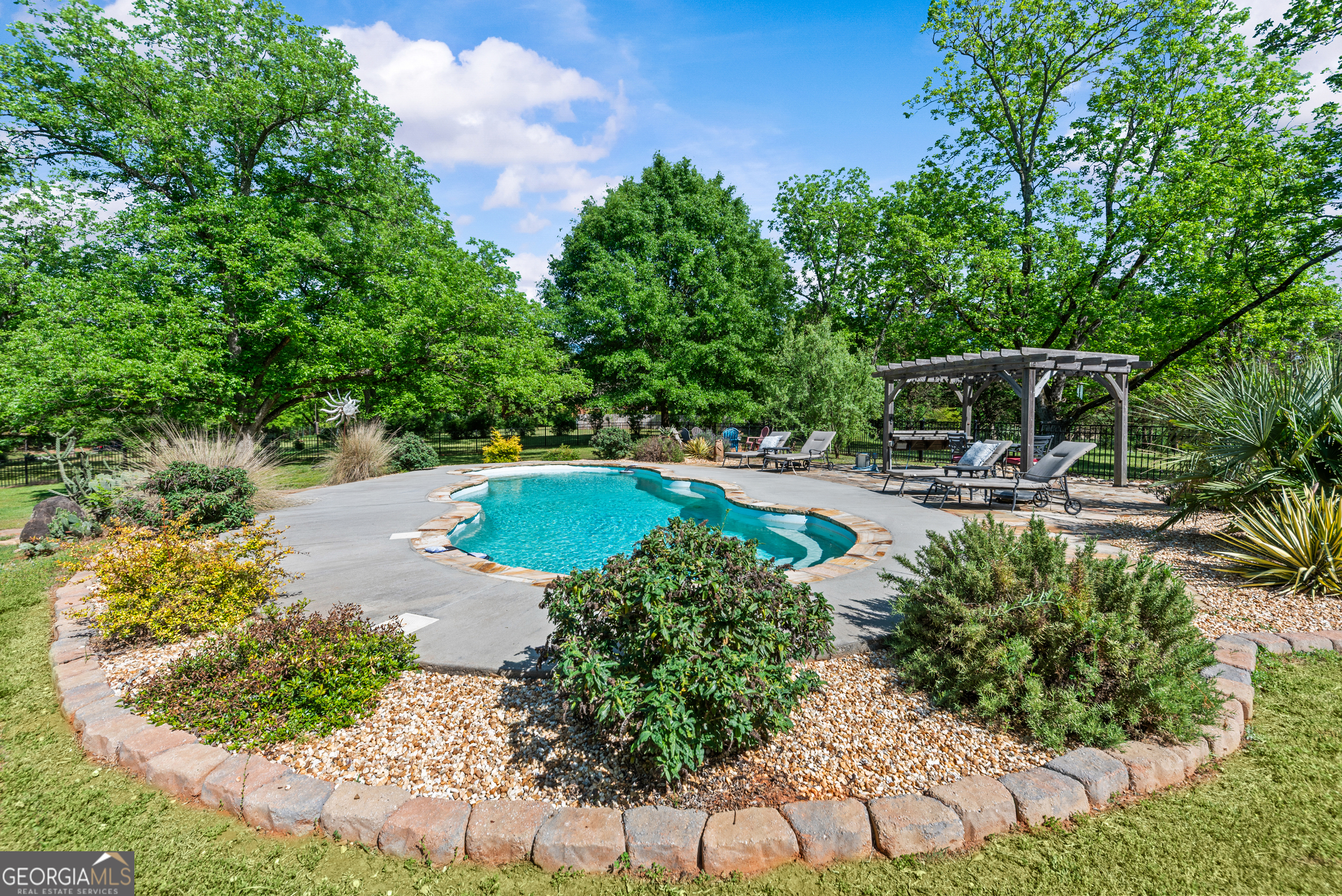 1110 Summit Circle Watkinsville GA 30677