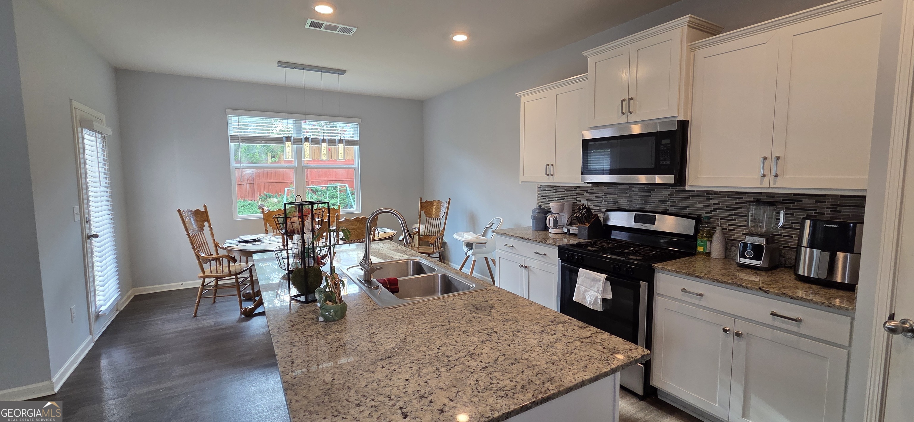 5551 Foxglove Way Oakwood GA 30566