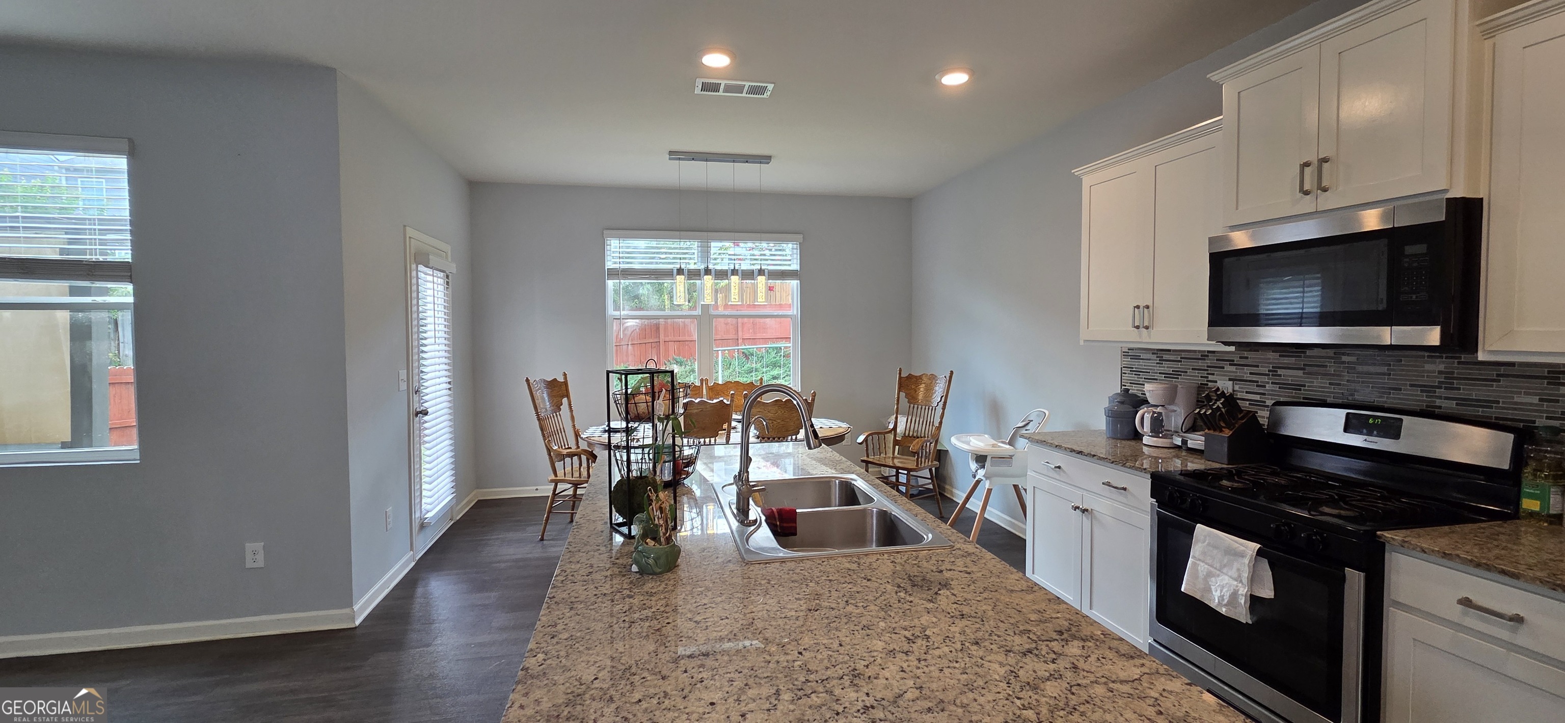 5551 Foxglove Way Oakwood GA 30566