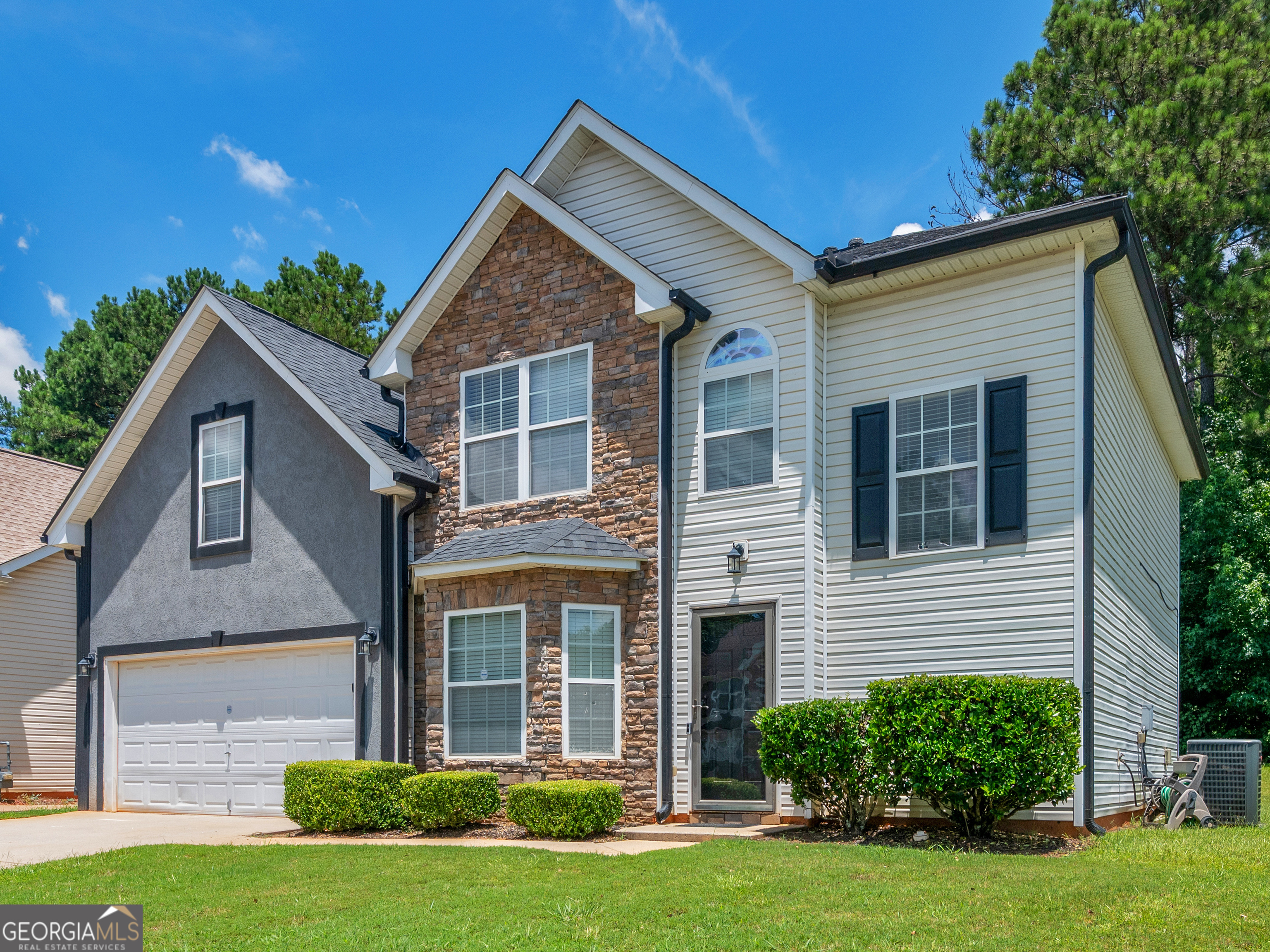 1132 Oak Hollow Lane Hampton GA 30228
