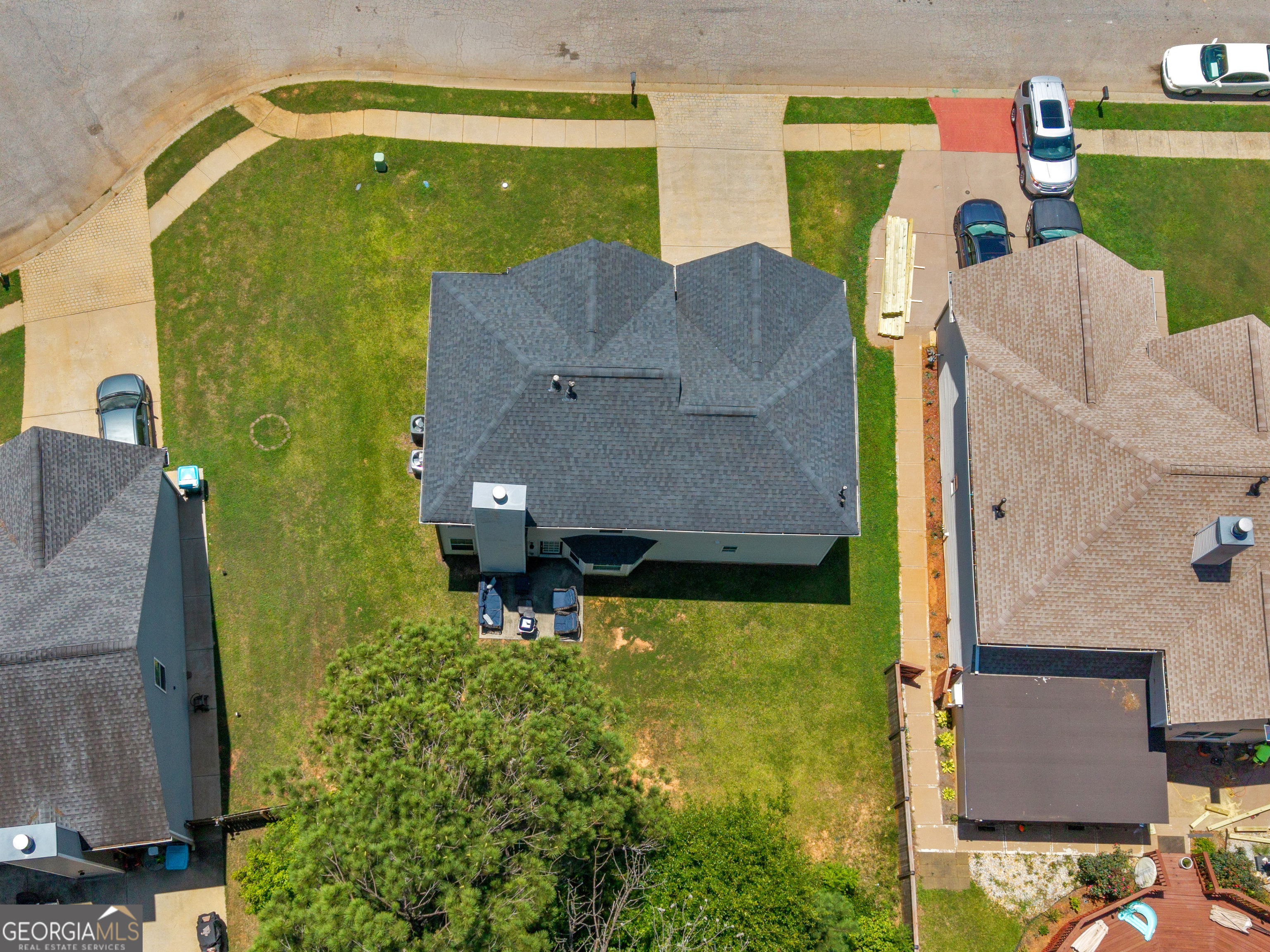 1132 Oak Hollow Lane Hampton GA 30228