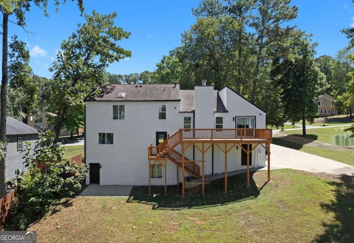 5111 Manitou Way Stone Mountain GA 30087