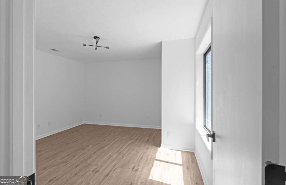 5111 Manitou Way Stone Mountain GA 30087