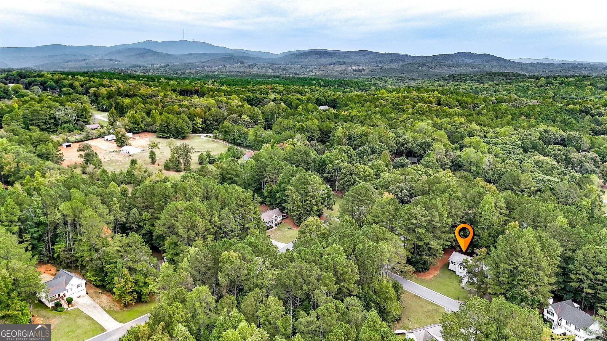 13 Black Water Drive White GA 30184
