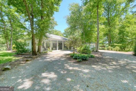 198 Riverbend Drive Hayesville NC 28904