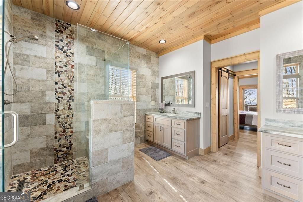 655 Mountainside Drive Cleveland GA 30528