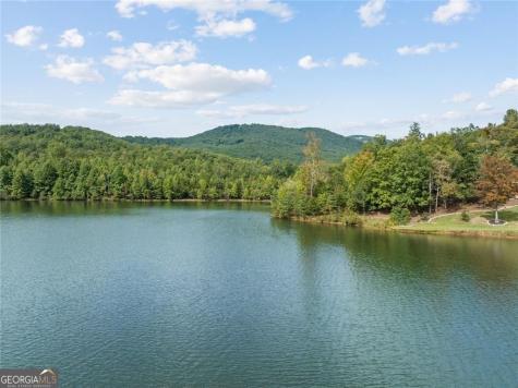 655 Mountainside Drive Cleveland GA 30528
