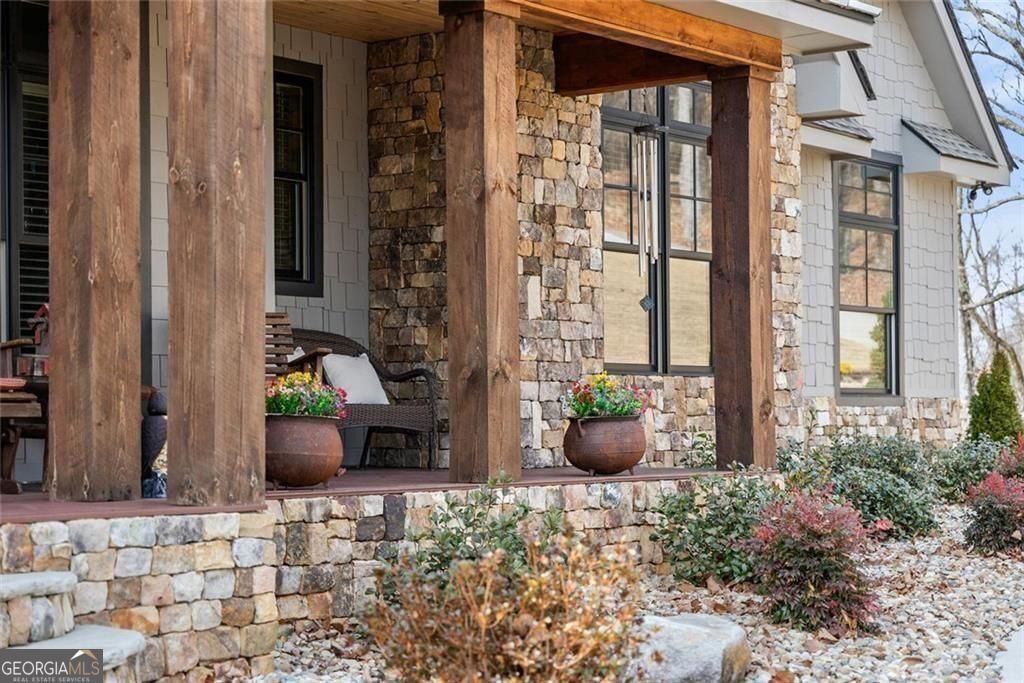 655 Mountainside Drive Cleveland GA 30528