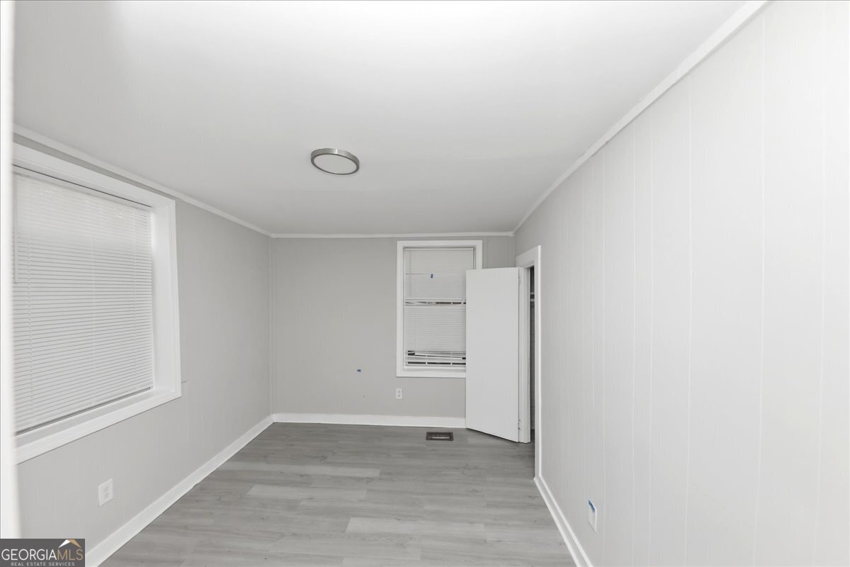 1853 Center Avenue East Point GA 30344