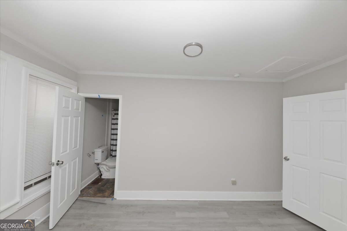 1853 Center Avenue East Point GA 30344