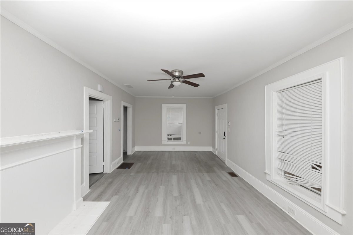 1853 Center Avenue East Point GA 30344