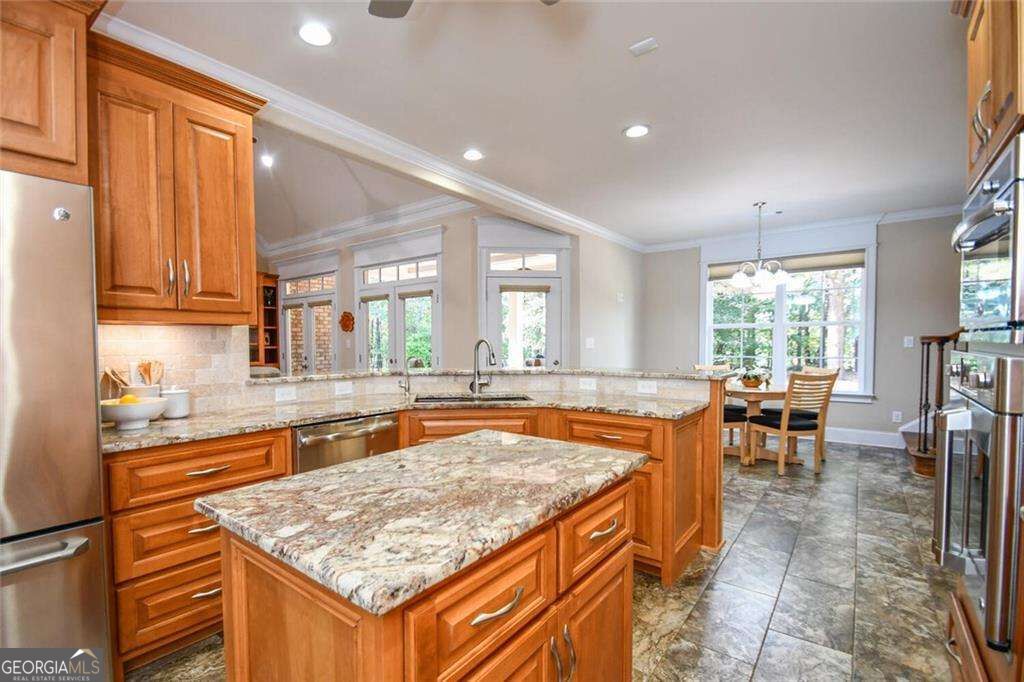 105 Freedom Drive Forsyth GA 31029