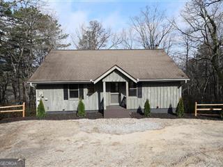 505 Long Mountain Drive Lakemont GA 30552
