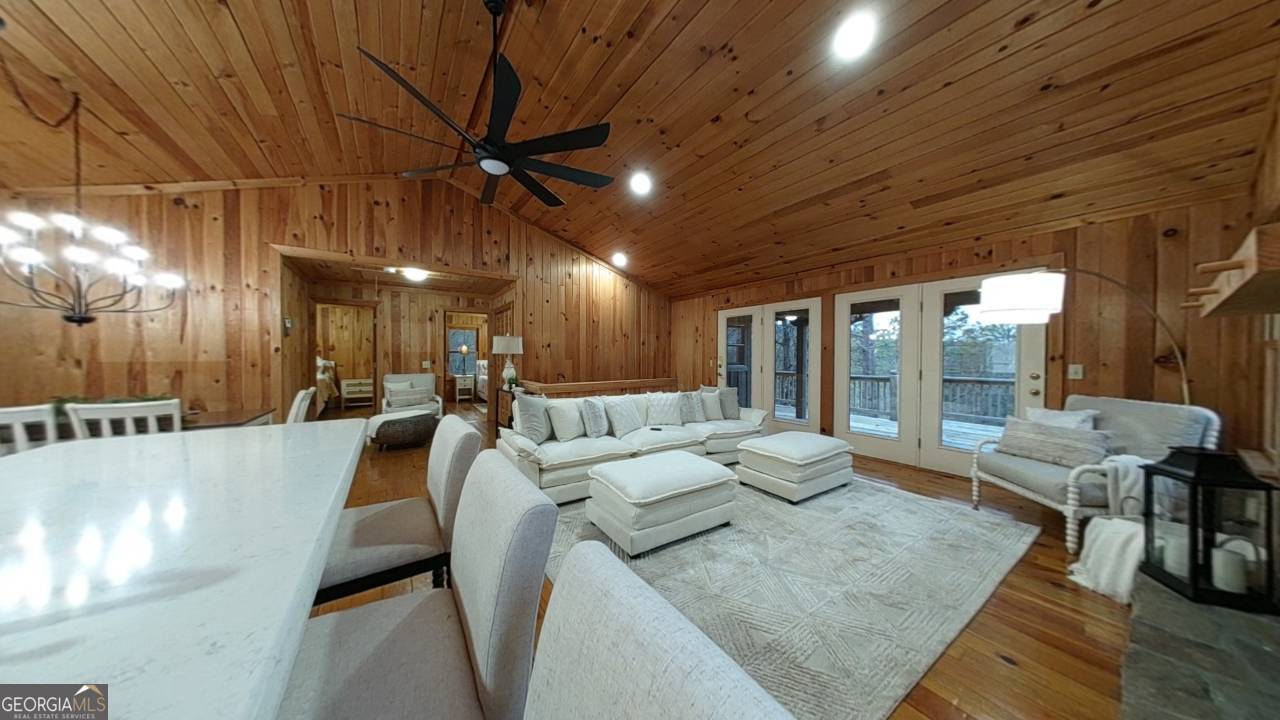 505 Long Mountain Drive Lakemont GA 30552