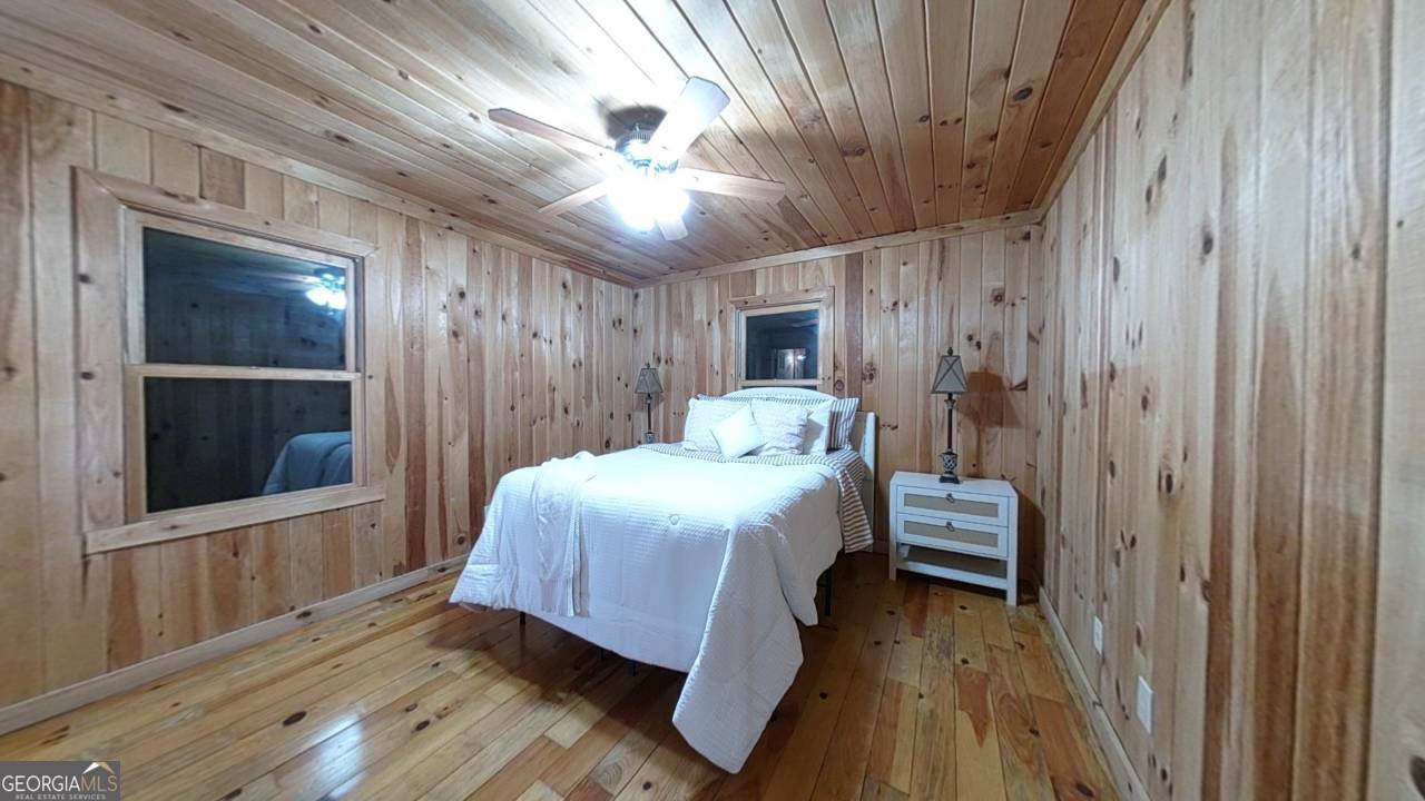505 Long Mountain Drive Lakemont GA 30552