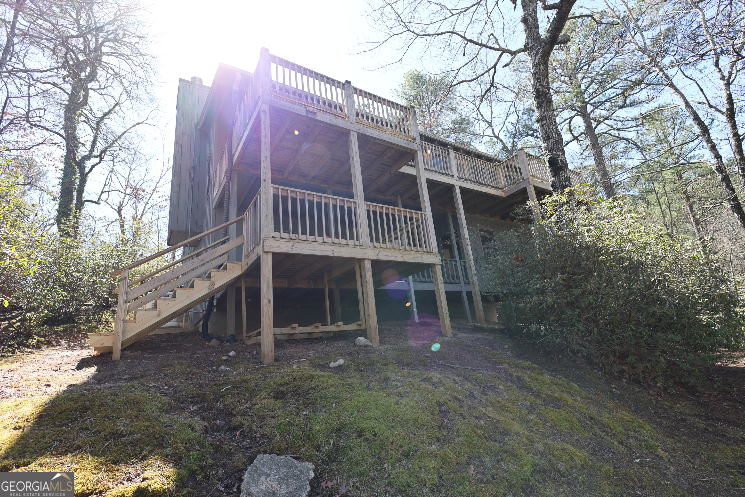 505 Long Mountain Drive Lakemont GA 30552