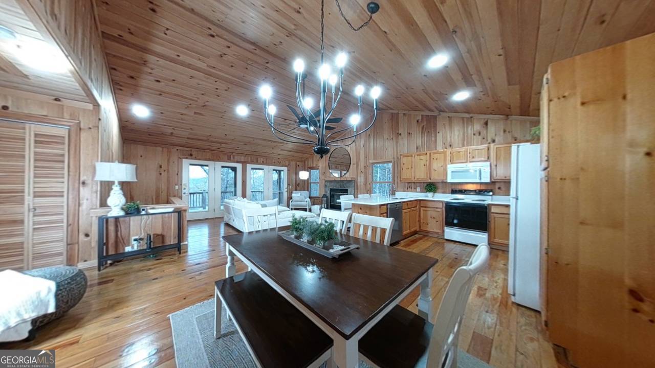 505 Long Mountain Drive Lakemont GA 30552