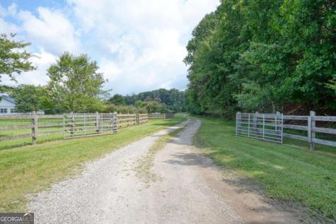 192 Flowers Drive Blairsville GA 30512