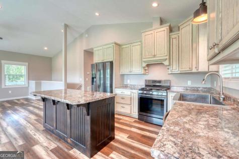 192 Flowers Drive Blairsville GA 30512