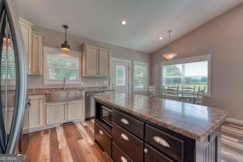 192 Flowers Drive Blairsville GA 30512