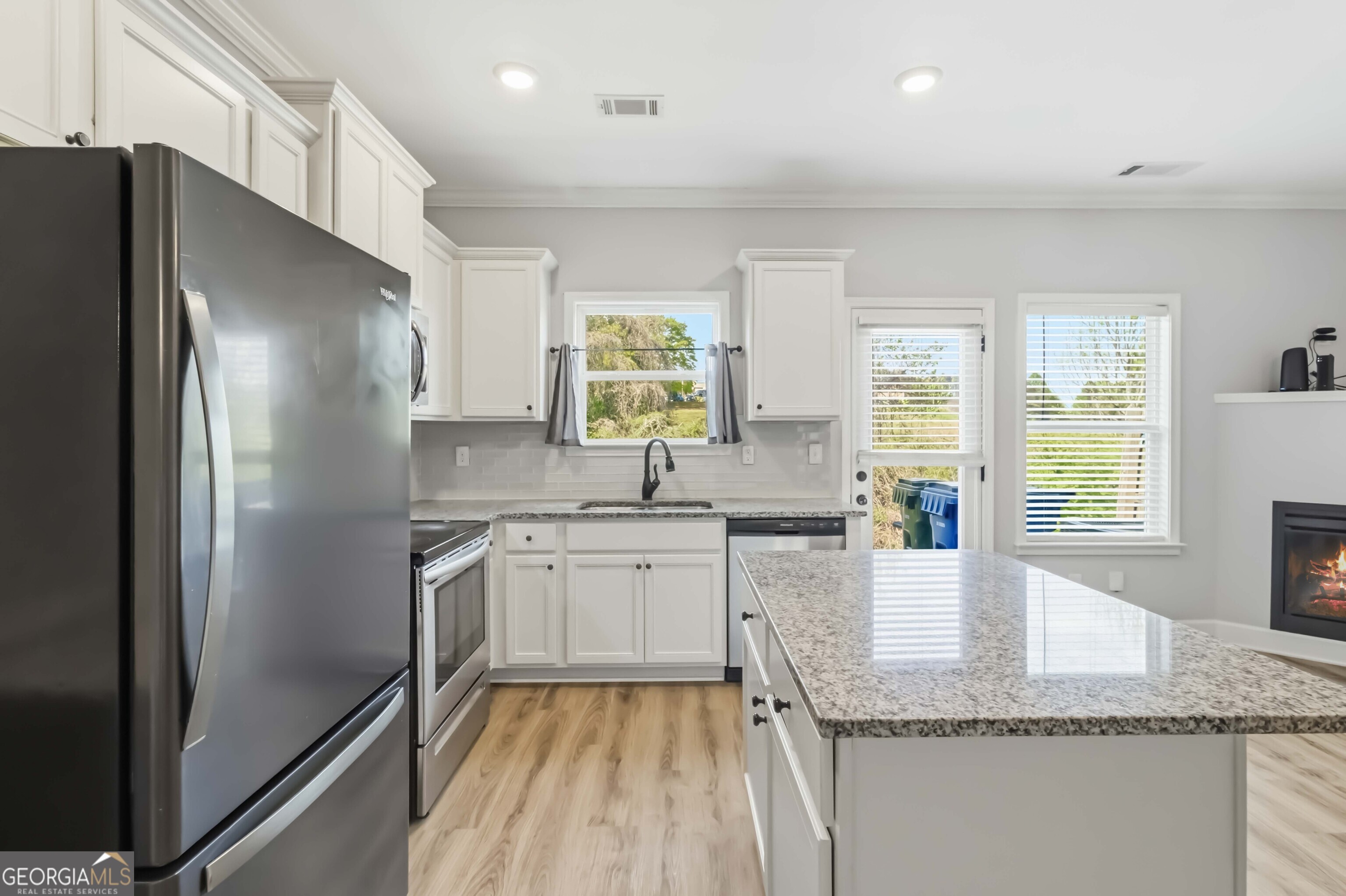 3682 Acorn Drive Oakwood GA 30566