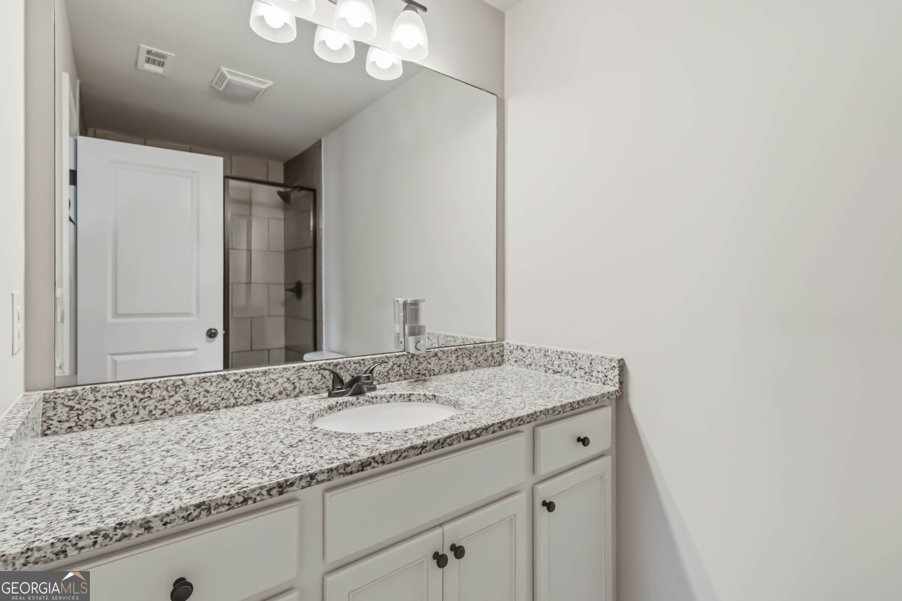 3682 Acorn Drive Oakwood GA 30566