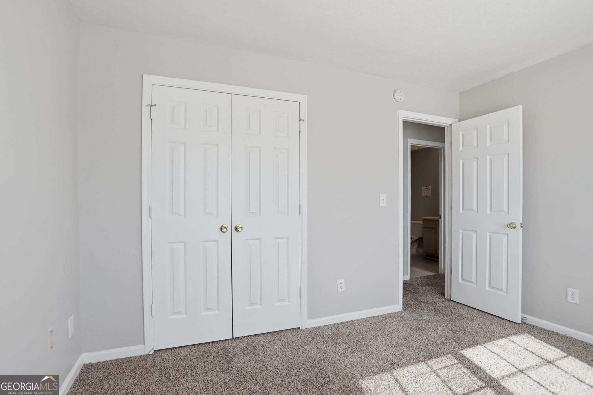 2631 S Hills Parkway Riverdale GA 30296