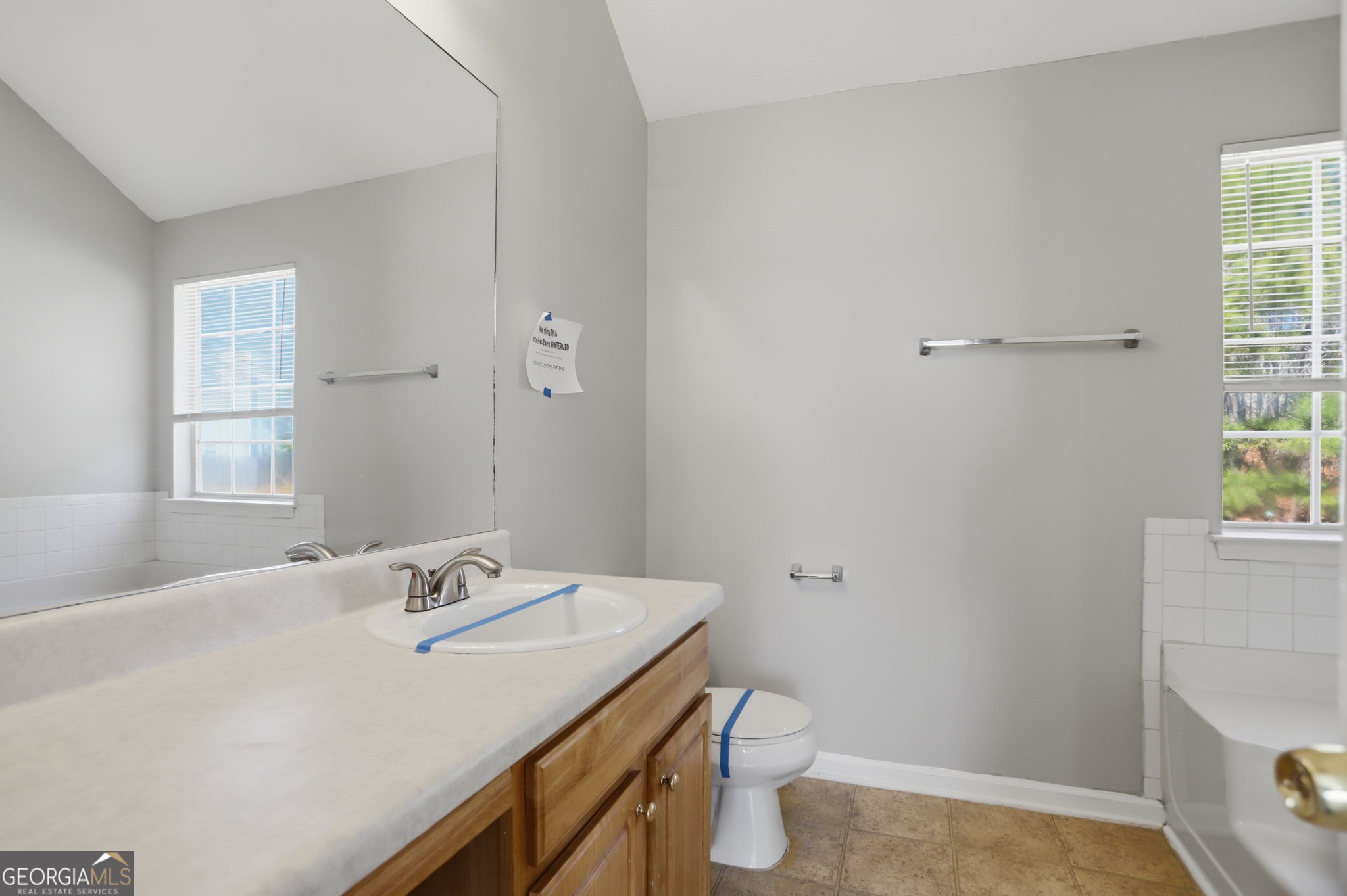 2631 S Hills Parkway Riverdale GA 30296